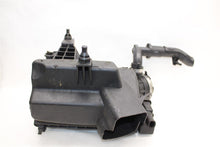 Load image into Gallery viewer, AIR CLEANER BOX Nissan Maxima 09 10 11 12 13 14 - 1402184
