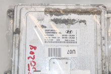 Load image into Gallery viewer, ECU ECM COMPUTER Hyundai Elantra 2013 13 - 1403096
