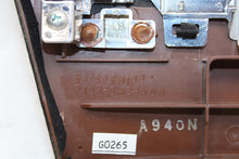 Load image into Gallery viewer, RADIO CONTROLS Infiniti M35 M45 2006 06 2007 07  LOWER - 1403774
