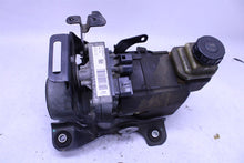 Load image into Gallery viewer, POWER STEERING PUMP Nissan Pathfinder 2016 16 - 1405821
