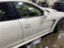 Load image into Gallery viewer, FRONT DOOR Porsche Panamera 10 11 12 13 14 15 16 Right - 1406949
