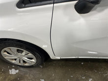 Load image into Gallery viewer, FRONT FENDER Nissan Versa 14 15 16 17 18 19 Left - 1407016

