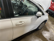 Load image into Gallery viewer, FRONT DOOR Nissan Versa 14 15 16 17 18 19 Right - 1407046
