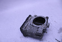 Load image into Gallery viewer, THROTTLE BODY Volvo XC70 S80 XC90 S60 2007 07 2008 08 2009 09 10 11 12 - 1407619
