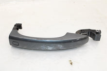 Load image into Gallery viewer, Exterior Door Handle Audi Q3 15 16 17 18 Right - 1407896
