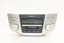 Load image into Gallery viewer, Radio Lexus RX330 2005 05 2006 06 AM FM CASSETTE 6 DISC CD - 1408128
