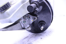 Load image into Gallery viewer, POWER BRAKE BOOSTER ML320 ML350 ML550 ML63 2007 07 2008 08 09 10 11 12 - 1408968
