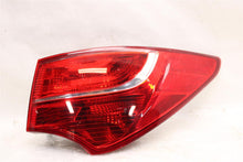 Load image into Gallery viewer, OUTER TAIL LIGHT LAMP Hyundai Santa Fe 13 14 15 16 Right - 1409602
