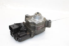 Load image into Gallery viewer, TRANSFER CASE ACTUATOR MOTOR 228I 320i 328D 328i 328I GT 335i 335i 10-17 - 1409801
