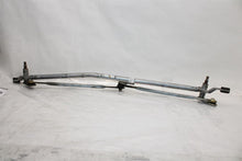 Load image into Gallery viewer, WINDSHIELD WIPER TRANSMISSION NV 1500 NV2500 NV3500 2012-2016 - 1410576
