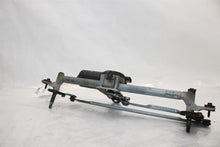 Load image into Gallery viewer, WINDSHIELD WIPER MOTOR Hyundai Santa Fe 13 14 15 16 17 18 19 - 1411434
