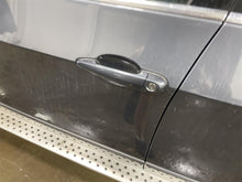 Load image into Gallery viewer, FRONT DOOR BMW X5 X5M 07 08 09 10 11 12 13 Left - 1411857
