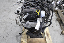 Load image into Gallery viewer, ENGINE MOTOR A3 RS3 Beetle CC Golf Golf GTI Jetta Tiguan 12 13 14 2.0L - 1412674
