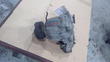 Load image into Gallery viewer, TRANSFER CASE 535i 535i Gt 550i 550i Gt 750 HYBRID 750i 750il B7 10-12 - 1418454
