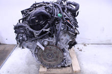 Load image into Gallery viewer, ENGINE MOTOR Infiniti QX80 2017 17 5.6L VIN A - 1420222
