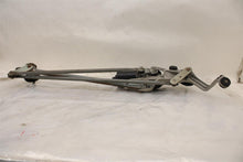Load image into Gallery viewer, WINDSHIELD WIPER TRANSMISSION QX56 QX80 Armada 2011-2020 - 1420238
