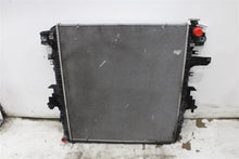 Load image into Gallery viewer, RADIATOR QX56 QX80 2011 11 2012 12 2013 13 2014 14 2015 15 - 1420243
