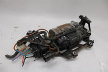 Load image into Gallery viewer, SUSPENSION AIR COMPRESSOR PUMP Audi A8 S8 2007-2016 - 1424664
