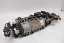 Load image into Gallery viewer, SUSPENSION AIR COMPRESSOR PUMP Audi A8 S8 2007-2016 - 1424664
