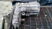 Load image into Gallery viewer, TRANSFER CASE Porsche Cayenne 11 12 13 14 15 16 17 18 - 1425448
