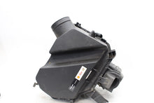 Load image into Gallery viewer, AIR CLEANER BOX Hyundai Genesis 2015 15 2016 16 2017 17 - 1426043
