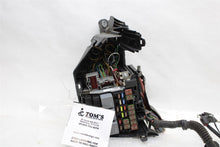 Load image into Gallery viewer, FUSE BOX Land Rover Evoque 12 13 14 15 16 17 - 1426636
