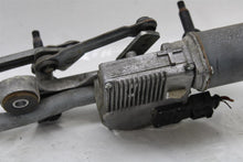Load image into Gallery viewer, WINDSHIELD WIPER MOTOR Audi Q7 07 08 09 10 11 12 13 14 - 1427718
