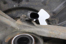 Load image into Gallery viewer, FRONT SPINDLE KNUCKLE Audi Q7 11 12 13 14 15 Left - 1427736
