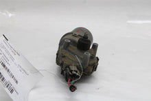 Load image into Gallery viewer, WINDSHIELD WIPER MOTOR Toyota Corolla 14 15 16 17 18 19 - 1427820
