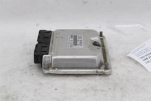 Load image into Gallery viewer, ECU ECM COMPUTER Audi TT 2000 00 2001 01 2002 02 - 1428496
