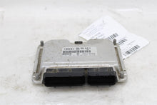 Load image into Gallery viewer, ECU ECM COMPUTER Audi TT 2000 00 2001 01 2002 02 - 1428496
