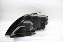 Load image into Gallery viewer, HEADLIGHT LAMP ASSEMBLY Audi TT 00 01 02 03 04 Right - 1428532
