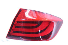 Load image into Gallery viewer, OUTER TAIL LIGHT LAMP 528i 535i 550i Active 5 M5 11 12 13 Right - 1428621
