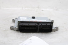 Load image into Gallery viewer, ECU ECM COMPUTER Volvo V70 XC90 S70 S80 2008 08 2009 09 2010 10 - 1429714

