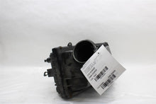 Load image into Gallery viewer, AIR CLEANER BOX LR4 Range Rover Sport 10 11 12 13 Right - 1430004
