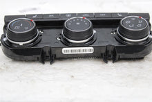 Load image into Gallery viewer, TEMPERATURE CONTROLS Volkswagen Jetta 2022 22 2023 23 - 1430456
