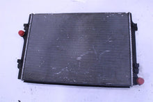 Load image into Gallery viewer, RADIATOR Audi A3 TT Volkswagen Golf Golf GTI 2015 15 2016 16 - 1430483
