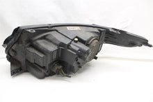 Load image into Gallery viewer, HEADLIGHT LAMP ASSEMBLY Range Rover 13 14 15 16 17 Right - 1431051
