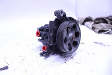 Load image into Gallery viewer, POWER STEERING PUMP Subaru Legacy 2010 10 2011 11 2012 12 - 1431099
