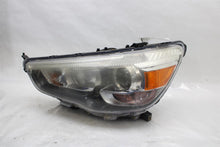 Load image into Gallery viewer, HEADLIGHT LAMP ASSEMBLY - 1431346
