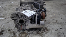 Load image into Gallery viewer, CARRIER ASSEMBLY Land Rover Evoque 14 15 16 17 18 - 1432264
