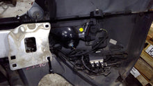 Load image into Gallery viewer, REAR BUMPER ASSEMBLY Land Rover Evoque 12 13 14 15 16 17 18 - 1432297
