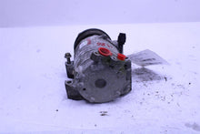 Load image into Gallery viewer, AC COMPRESSOR Infiniti QX56 Titan Armada 2004 04 2005 05 2006 06 2007 07 - 1432458
