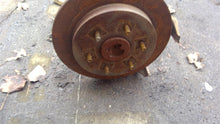 Load image into Gallery viewer, REAR AXLE ASSEMBLY Nissan Titan 2004 04 2005 05 2006 06 2007 07 4x2 Non Locking - 1432469
