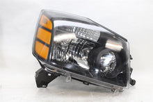 Load image into Gallery viewer, HEADLIGHT LAMP ASSEMBLY Nissan Armada Titan 04 05 06 07 Right - 1432497
