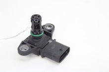 Load image into Gallery viewer, Mass Air Flow Sensor Meter MAF 135i 335i 528i 535i 535i Gt 640I 10-17 - 1435014
