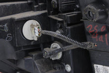 Load image into Gallery viewer, TAIL LAMP LIGHT - 1435204
