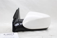 Load image into Gallery viewer, Side View Door Mirror Hyundai Santa Fe 2016 - 1436123
