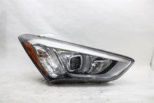 Load image into Gallery viewer, HEADLIGHT LAMP ASSEMBLY Hyundai Santa Fe 2013 13 2014 14 Right - 1436162
