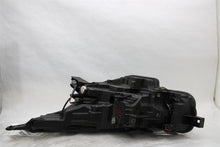 Load image into Gallery viewer, HEADLIGHT LAMP ASSEMBLY Nissan Versa 2020 20 Right - 1436593
